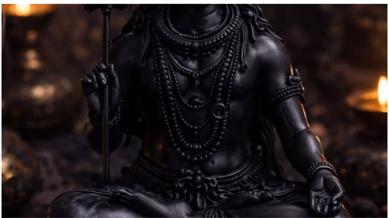 10 Signs Shiva Is Redirecting Your Life